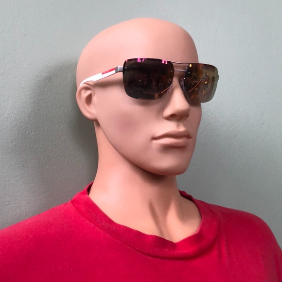 Prada Sunglasses - Picture 4 of 14